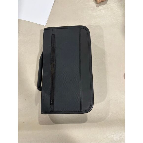 Black CD Case, Holds 72 CD’s, Zipped and Padded - Picture 1 of 4
